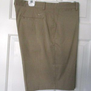 Nike Golf Dri-Fit Flat Front Tan Stretch 5-Pocket Short Pant - Size 38W